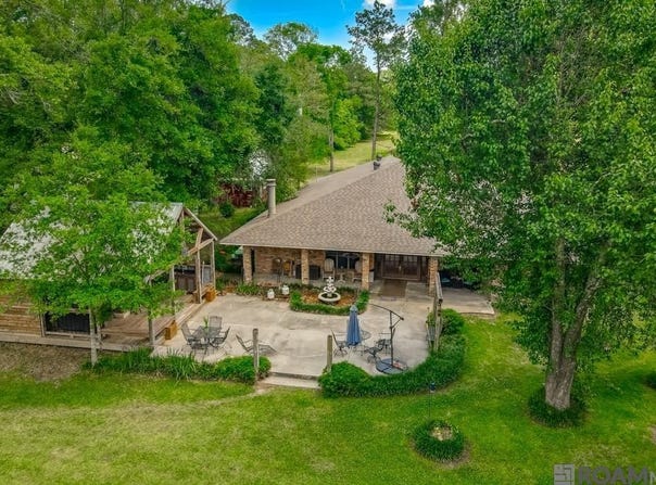 22343 La Hwy 22, Maurepas, LA 70449