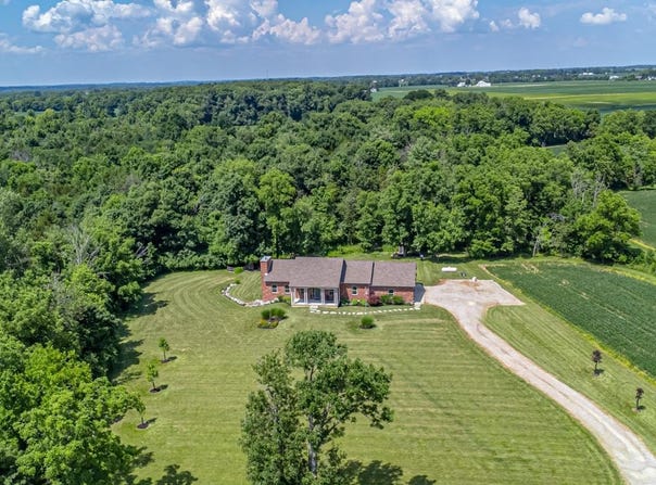5634 Lewisburg Ozias Road, Twin Twp, OH 45338