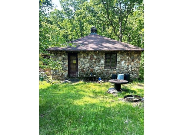 000 Piazza Road, Cuba, MO 65559