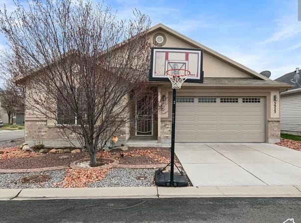 5923 W ROSEBERRY St, West Jordan, UT 84081