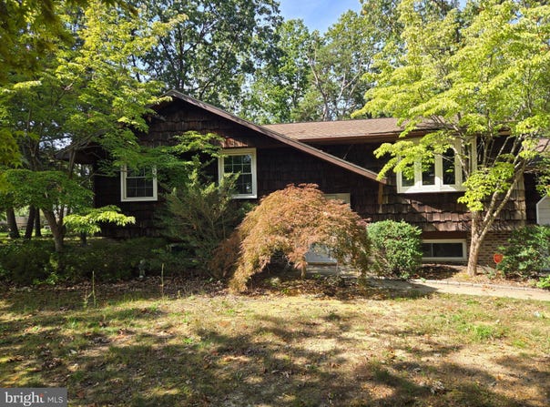 21 OAK Court, WEST BERLIN, NJ 08091