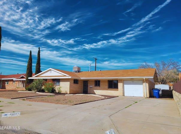 10021 Suez Drive, El Paso, TX 79925