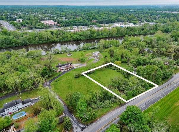 964 River Rd, Piscataway Twp., NJ 08854-5504
