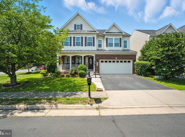 8732 HAREFIELD LANE, GAINESVILLE, VA 20155