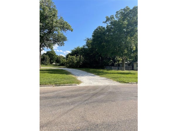 North Avenue lot: 11R, Whitesboro, TX 76273