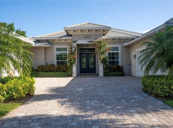 1622 W Sandpointe Lane, Vero Beach, FL 32963