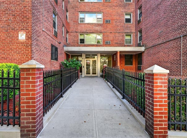 1010 Sherman Avenue, Bronx, NY 10456