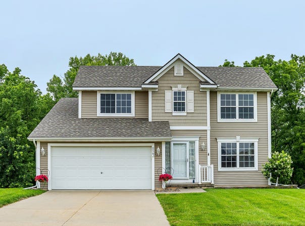 823 SW 47th Circle, Ankeny, IA 50023