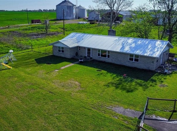 1390 Farm Road 1159, Clarksville, TX 75426