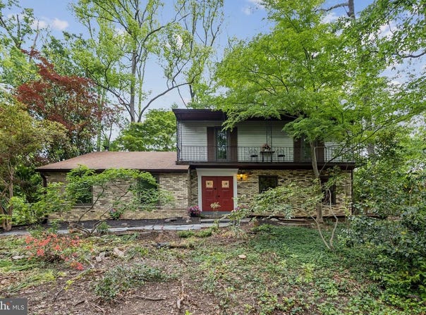 5936 RIVER DR, LORTON, VA 22079