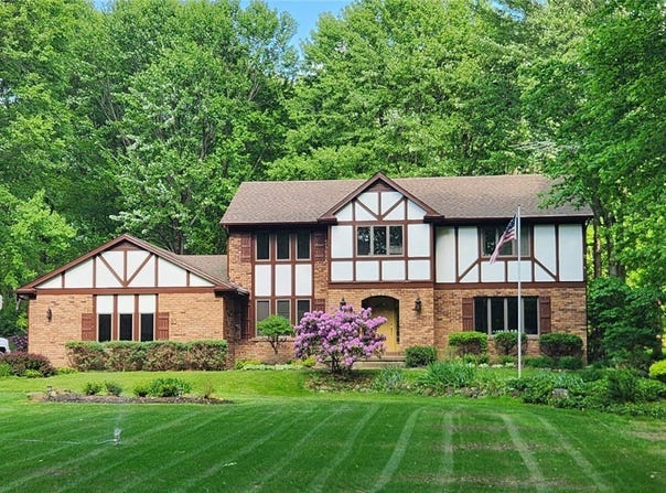 7835 Memory Lane, Canfield, OH 44406