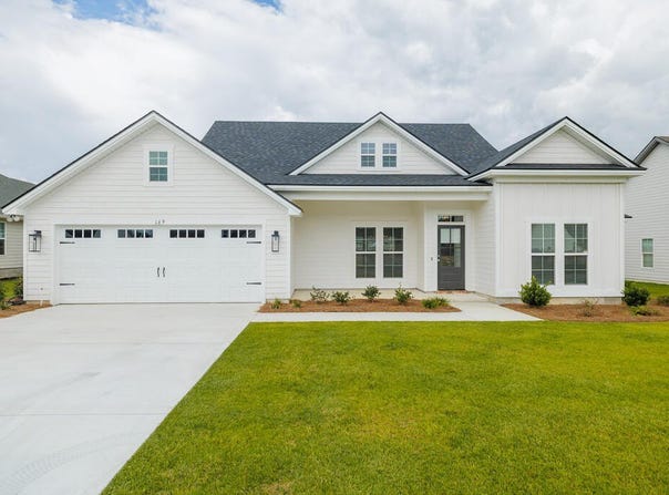 169 Audrey Lane, Hahira, GA 31632