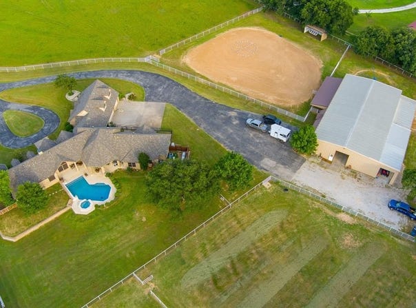 7583 Mountain View Road, Aubrey, TX 76227