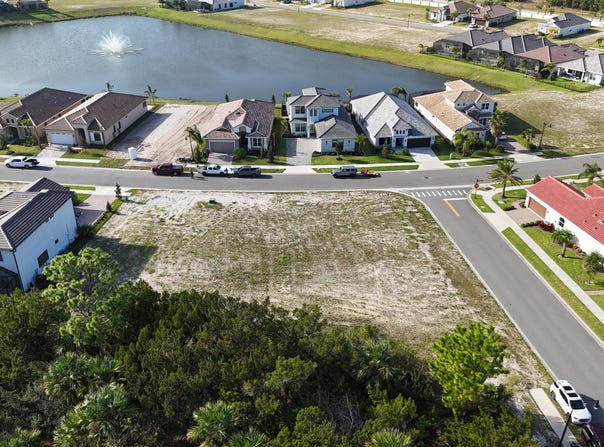 112 Del Palma Drive, Palm Coast, FL 32137