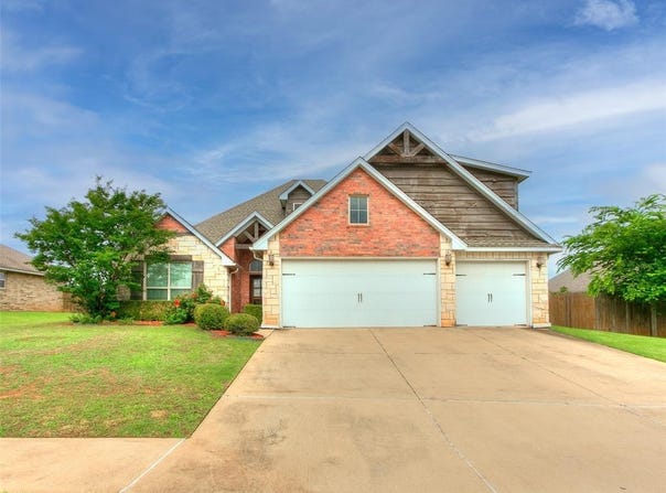 4901 Arbuckle Drive, Edmond, OK 73025