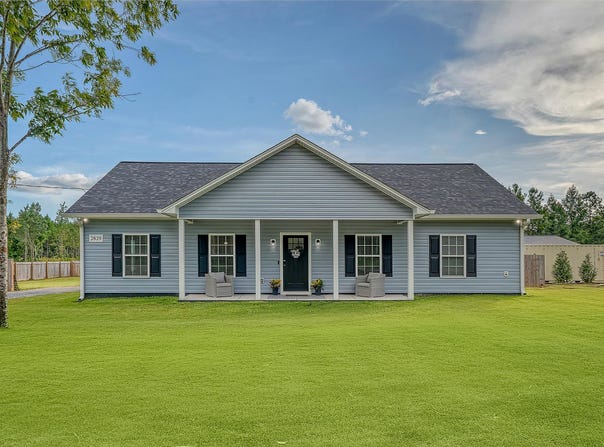 2829 Old Gilliard Road, Holly Hill, SC 29059
