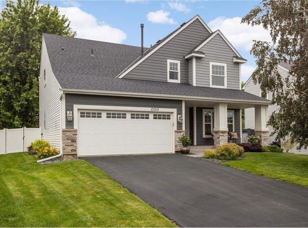 15315 Dundee Court, Apple Valley, MN 55124
