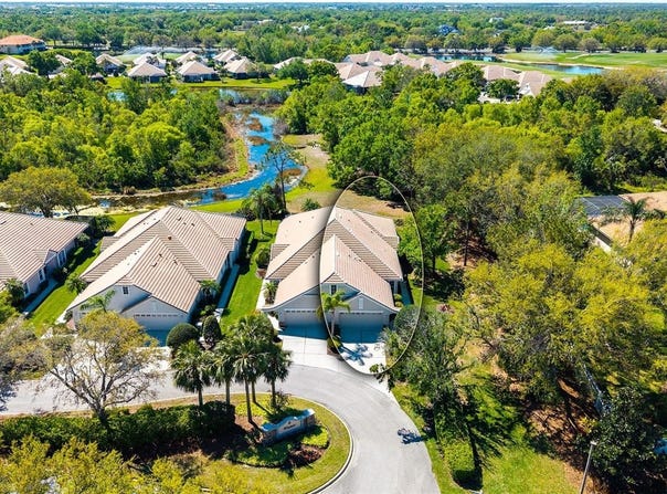 7004 OLD TABBY CIRCLE, LAKEWOOD RANCH, FL 34202