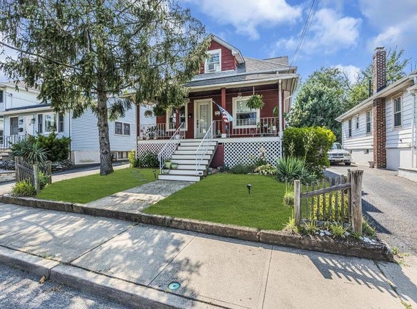 194 washington st, keyport, NJ 07735