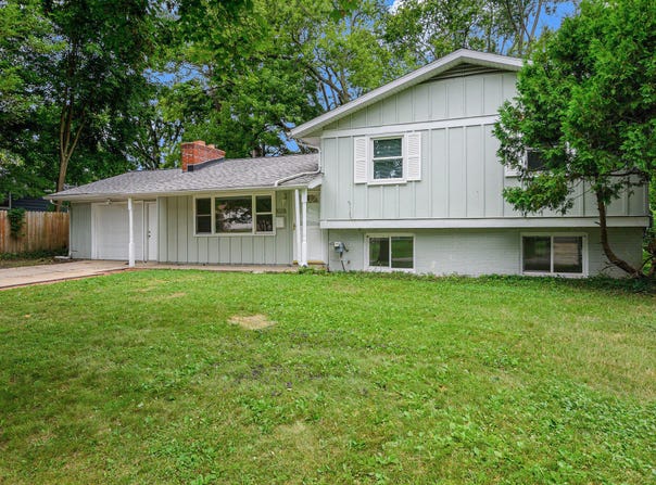1026 Eldridge Drive, Kalamazoo, MI 49006