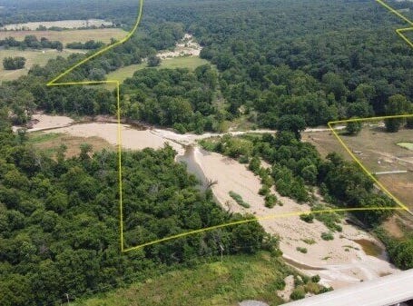 01 HWY 17, Crocker, MO 65452