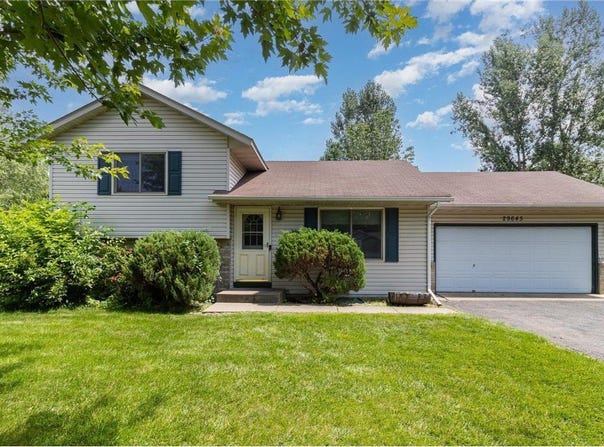 29645 Broadway Street, Lindstrom, MN 55045