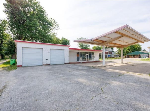 209 N Liberty Street, Cherryvale, KS 67335