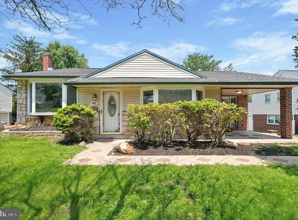 365 ROBINSON DRIVE, BROOMALL, PA 19008