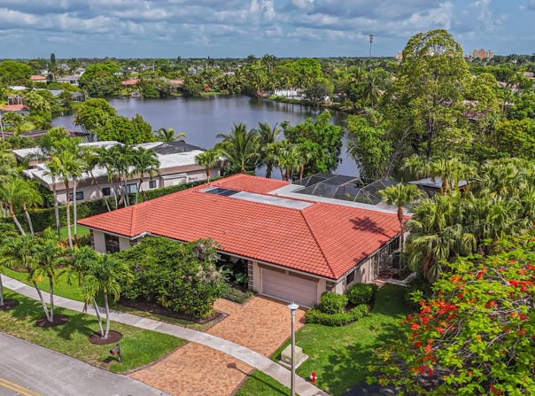 16541 Royal Poinciana Drive, Weston, FL 33326