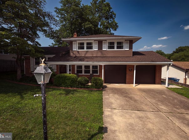 230 ARONIMINK DRIVE, NEWARK, DE 19711