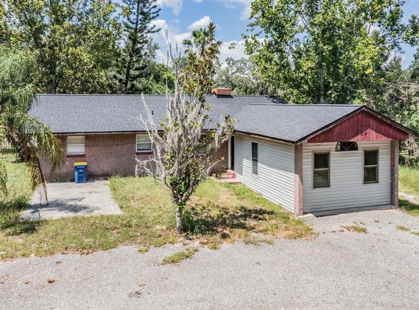 154 KNIGHT STREET, MASCOTTE, FL 34753