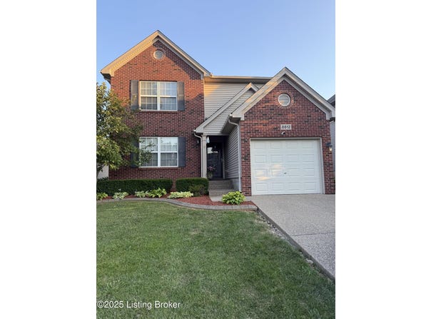 8812 Eli Dr, Louisville, KY 40291