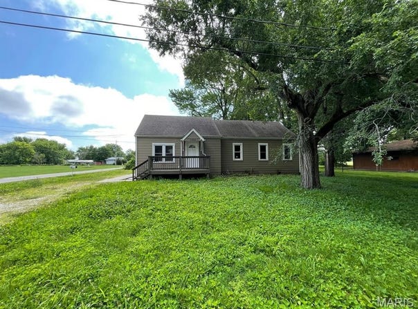 3062 Foote Street, Bunker Hill, IL 62014