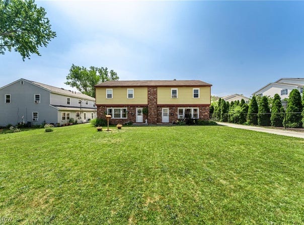 275-277 Sheldon Road, Berea, OH 44017