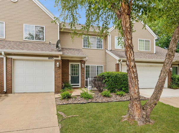 6855 Woodland Avenue, West Des Moines, IA 50266