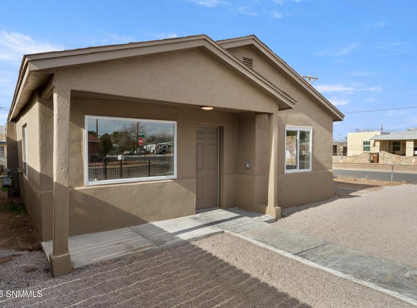 1173 Douglas Drive, Las Cruces, NM 88005