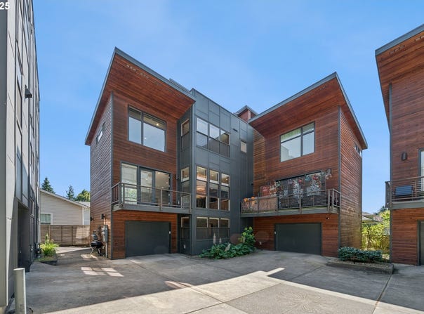 522 NE SACRAMENTO ST, Portland, OR 97212
