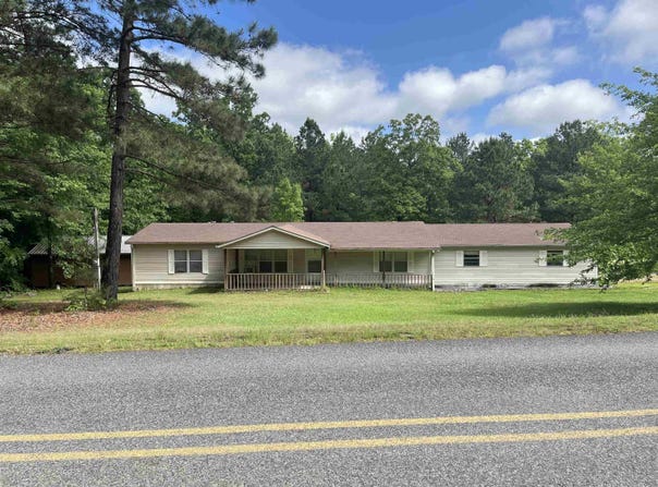 1542 Kennedy Road, Glenwood, AR 71943