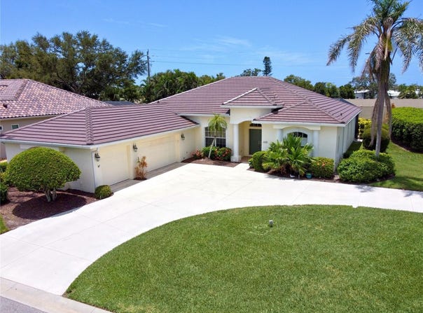 600 COCKATOO CIRCLE, VENICE, FL 34285