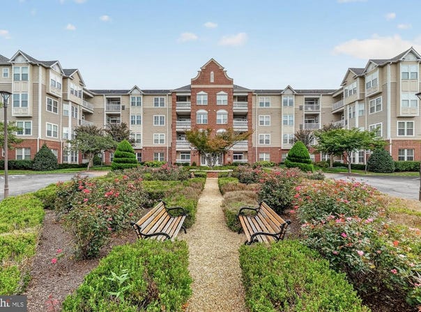2250 BEAR DEN RD #305, FREDERICK, MD 21701