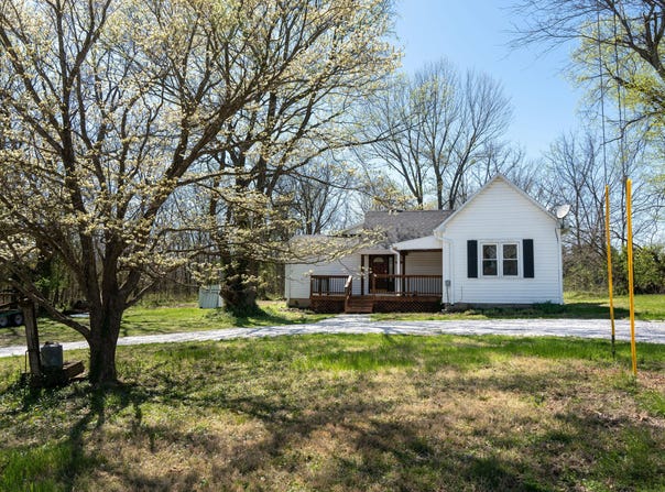 7611 N State Highway 125, Rogersville, MO 65742