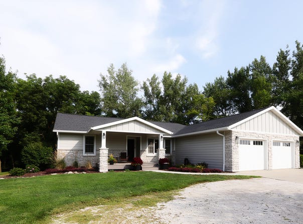 1217 Jasmine Place, Ogden, IA 50212