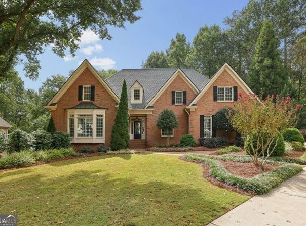 2237 Old Brooke Lane, Dunwoody, GA 30338