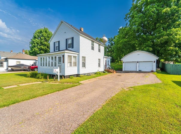 110 WINTON AVENUE, Rothschild, WI 54474