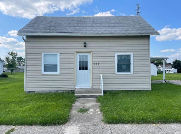 302 W Pleasant Street, Churubusco, IN 46723