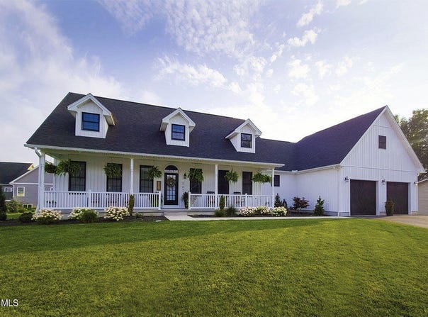 26 Michaels Drive, Hollidaysburg, PA 16648