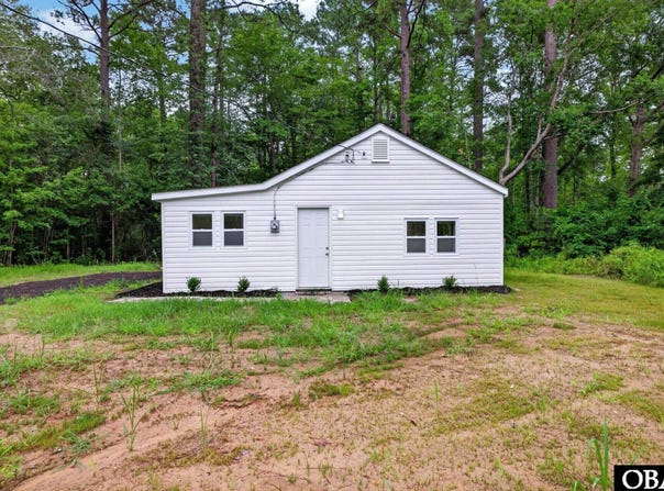 653 Poyners Road, Moyock, NC 27958