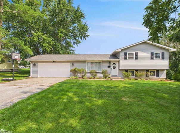 1651 Broadway, Hamilton, IL 62341