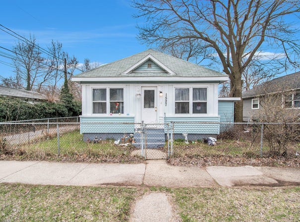 1527 Madison Street, Muskegon, MI 49442