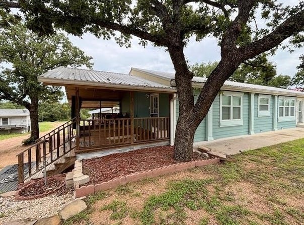 230 Beaver Street, Tow, TX 78672
